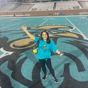 Meet your Posher, Corie